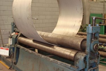 Calandragem de tubos inox para quem busca precisão e segurança nas instalações industriais