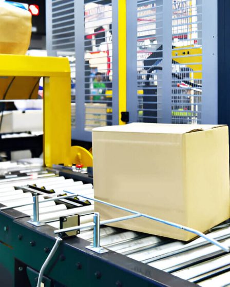 Dicas para escolher sua esteira transportadora industrial e otimizar a produção